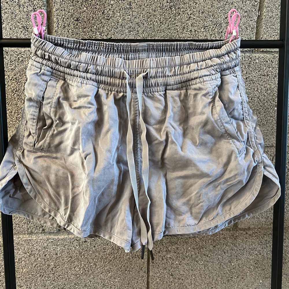lululemon athletica Light Gray Women's Varsity Shorts